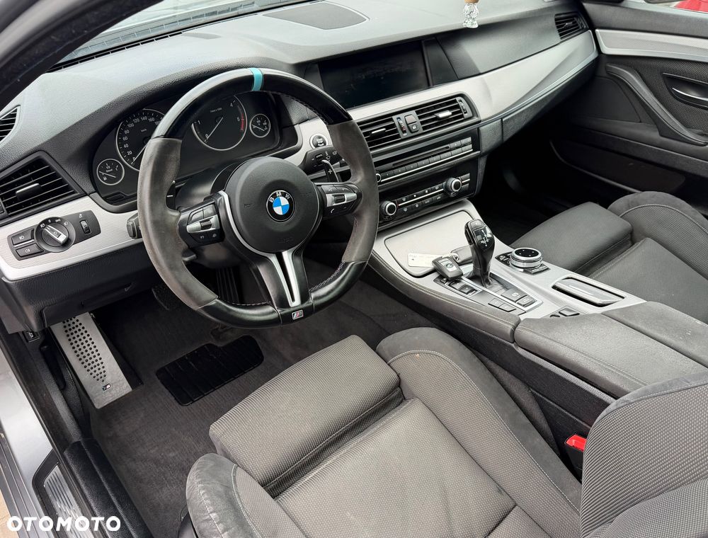 BMW Seria 5 525d Sport-Aut - 6