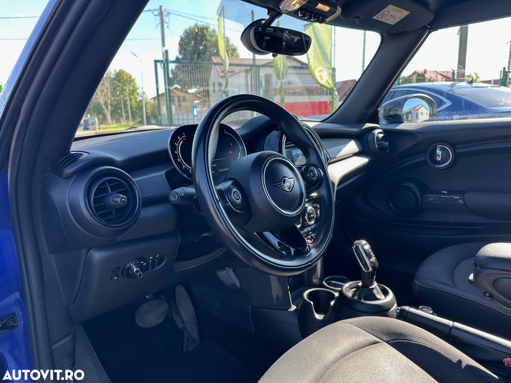 Mini Cooper Cabrio Aut. Essential Trim - 12