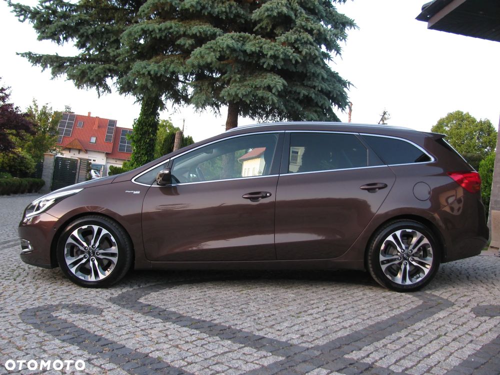 Kia Ceed 1.6 GDI DCT Platinum Edition - 4