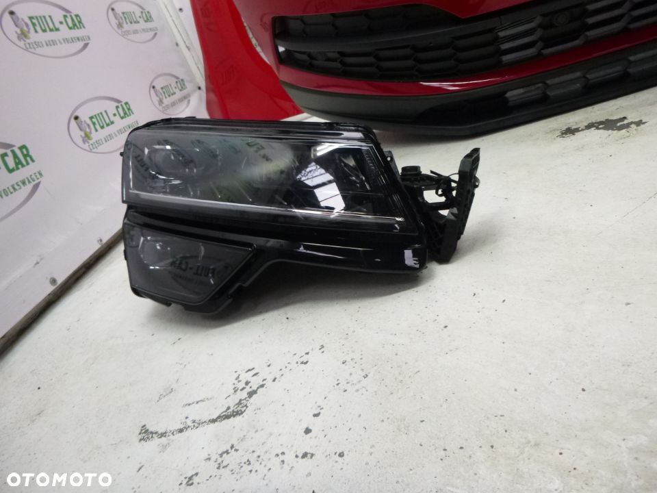 SKODA KAROQ K1K1 PRZOD BŁOTNIKI LEWY IGŁA W KOLOR '18 - 10