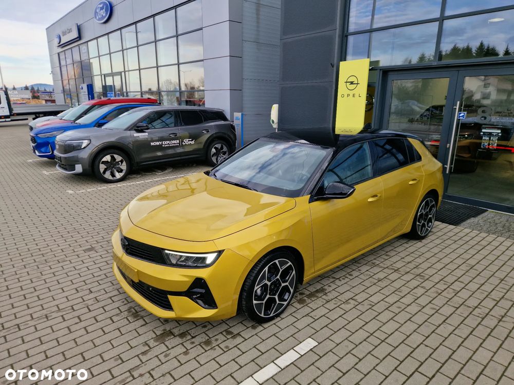 Opel Astra 1.2 T GS Line S&S - 16