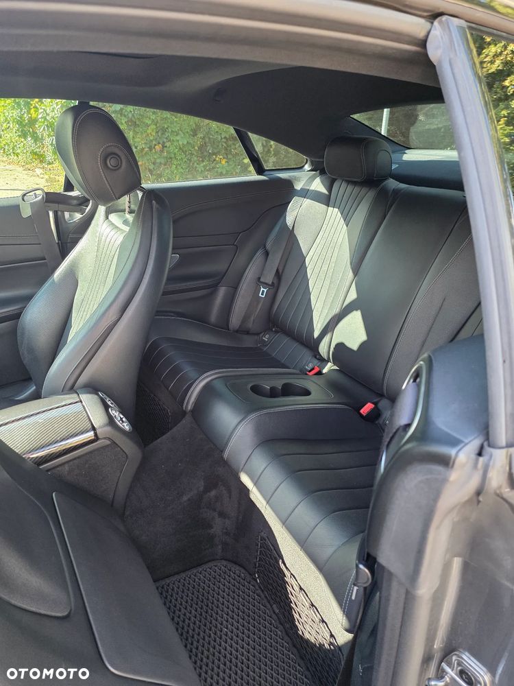Mercedes-Benz Klasa E 400 4Matic 9G-TRONIC AMG Line - 12