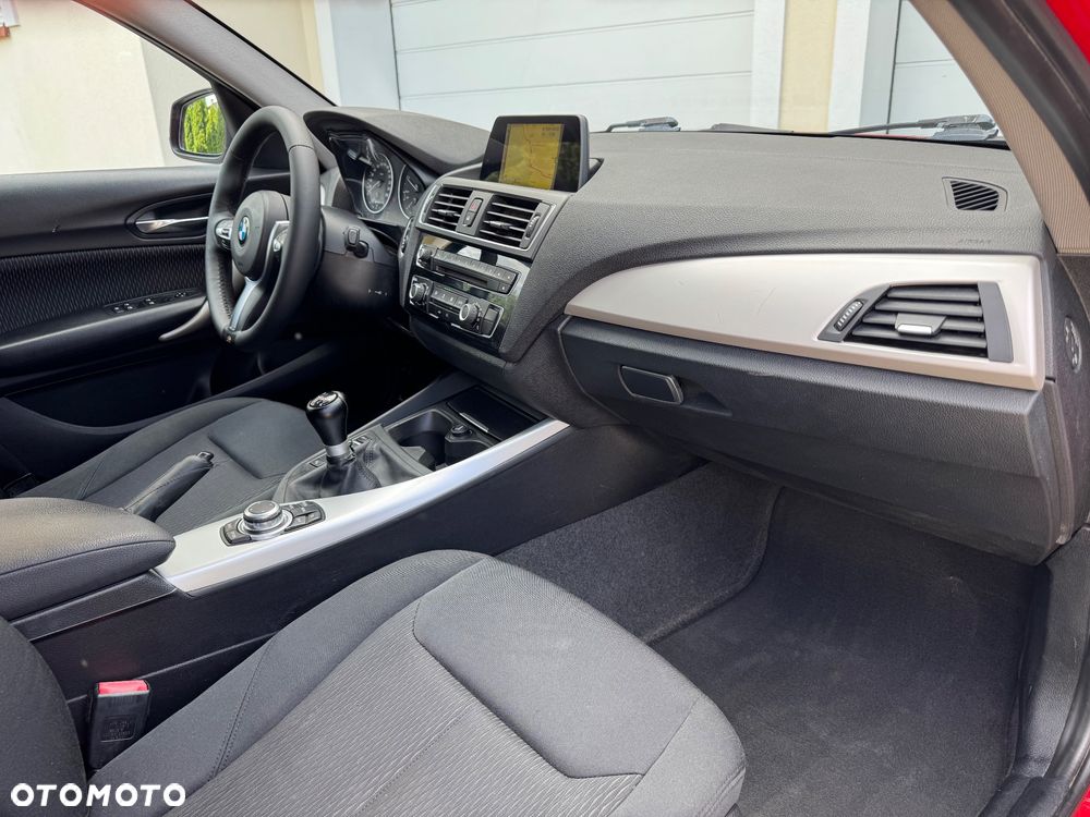 BMW Seria 1 116d EfficientDynamics Edition - 25