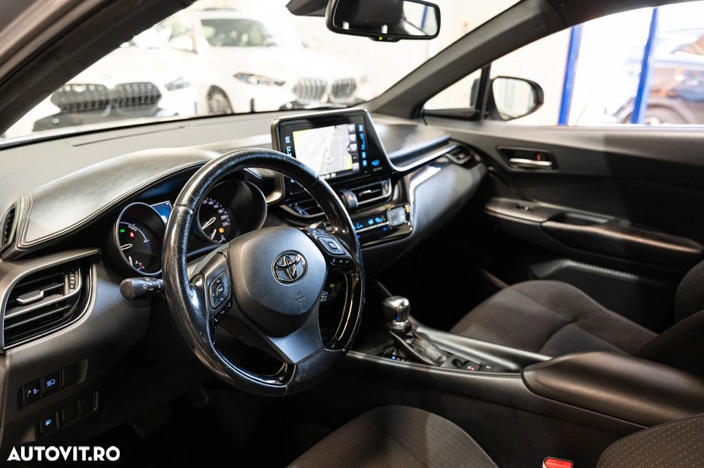 Toyota C-HR 1.8 HSD 4x2 CVT C-lassy - 6