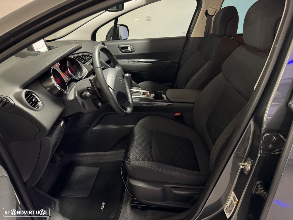 Peugeot 3008 1.6 e-HDi Allure 2-Tronic J18 - 42