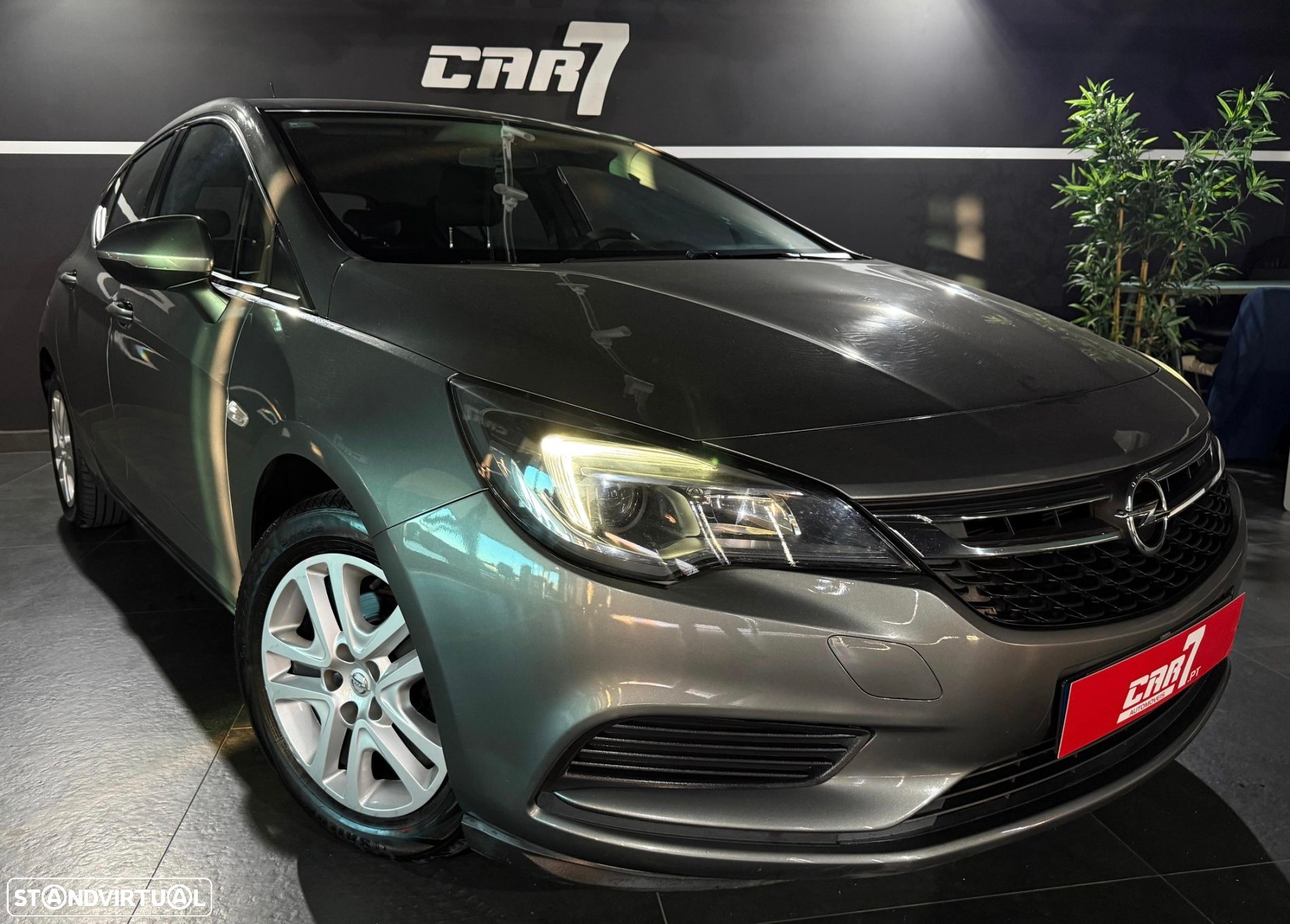 Opel Astra 1.0 Business Edition S/S - 1