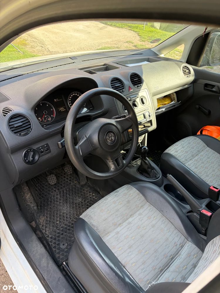 Volkswagen Caddy - 9