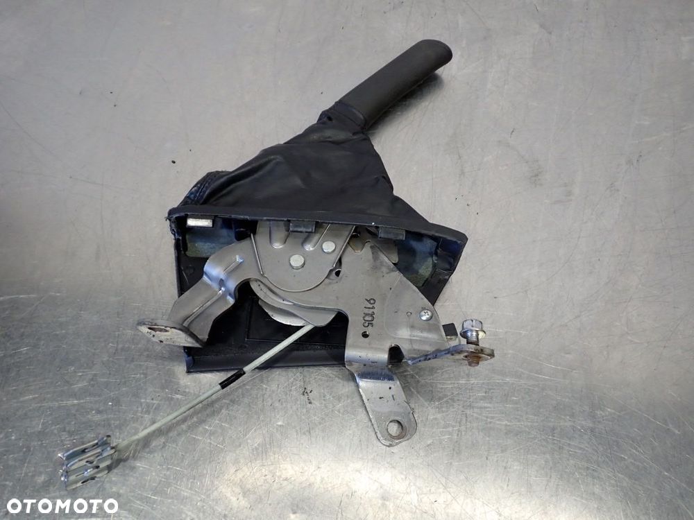 DŹWIGNIA RĘCZNEGO HAMULCA SUBARU IMPREZA GH 1.5 - 3