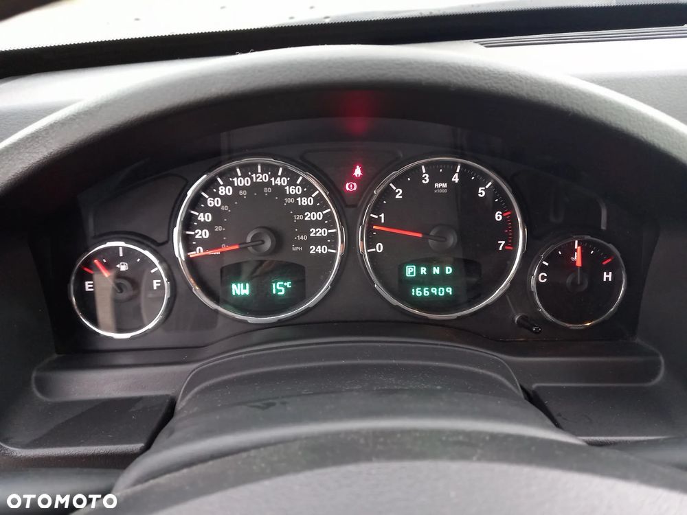 Jeep Liberty - 14
