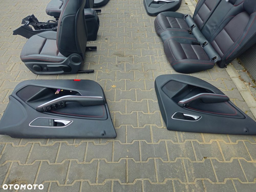 fotele kanapa komplet amg - mercedes a-klasa w176 amg europa - 8