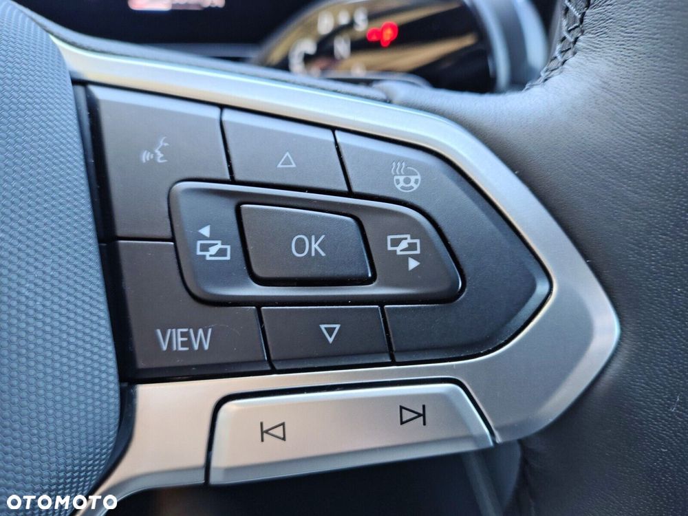 Volkswagen Tiguan 1.5 eTSI Life DSG - 27
