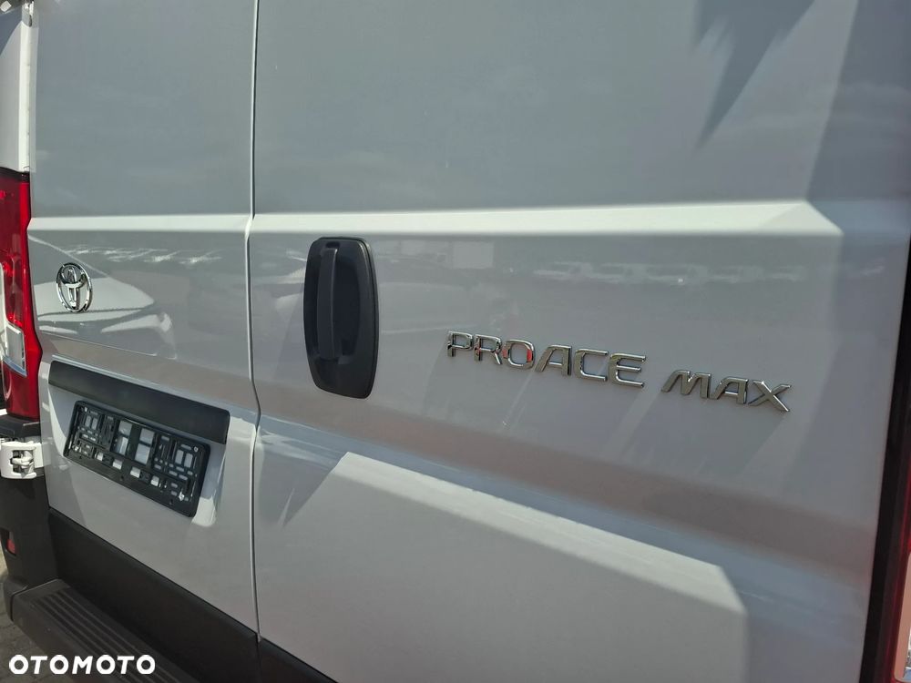 Toyota Proace Max - 15