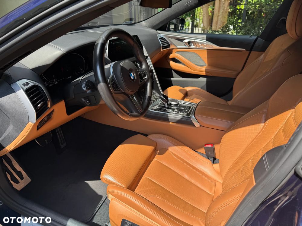 BMW Seria 8 - 20