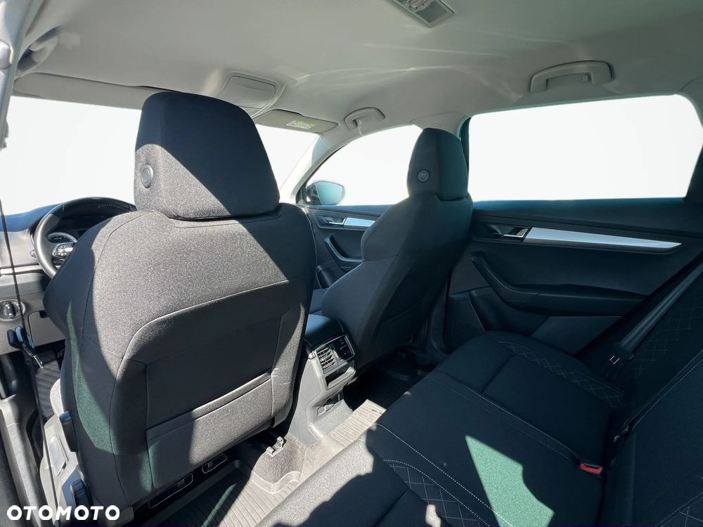 Skoda Karoq 1.5 TSI ACT 4x2 Ambition DSG - 13