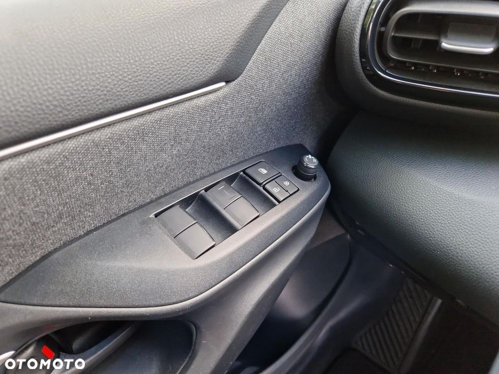 Toyota Yaris Hybrid 1.5 Comfort - 17