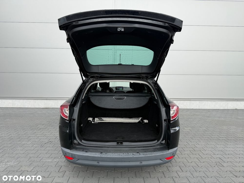 Renault Megane 1.5 dCi Energy Limited EU6 - 23