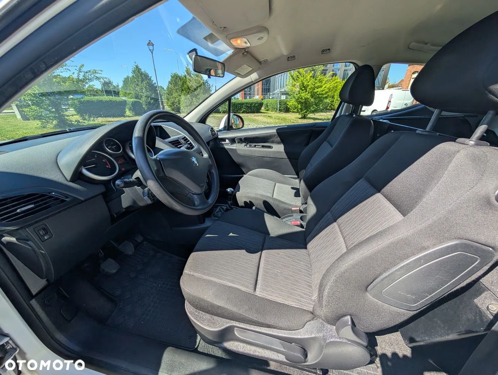 Peugeot 207 1.4 HDi Trendy - 5