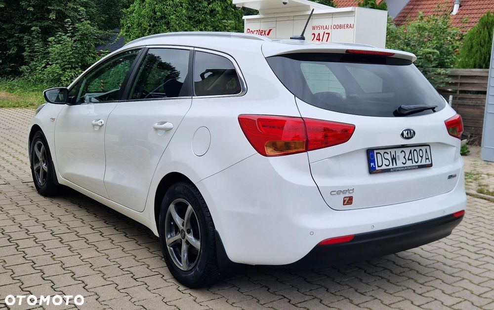 Kia Ceed 1.6 GDI L Business Line - 4