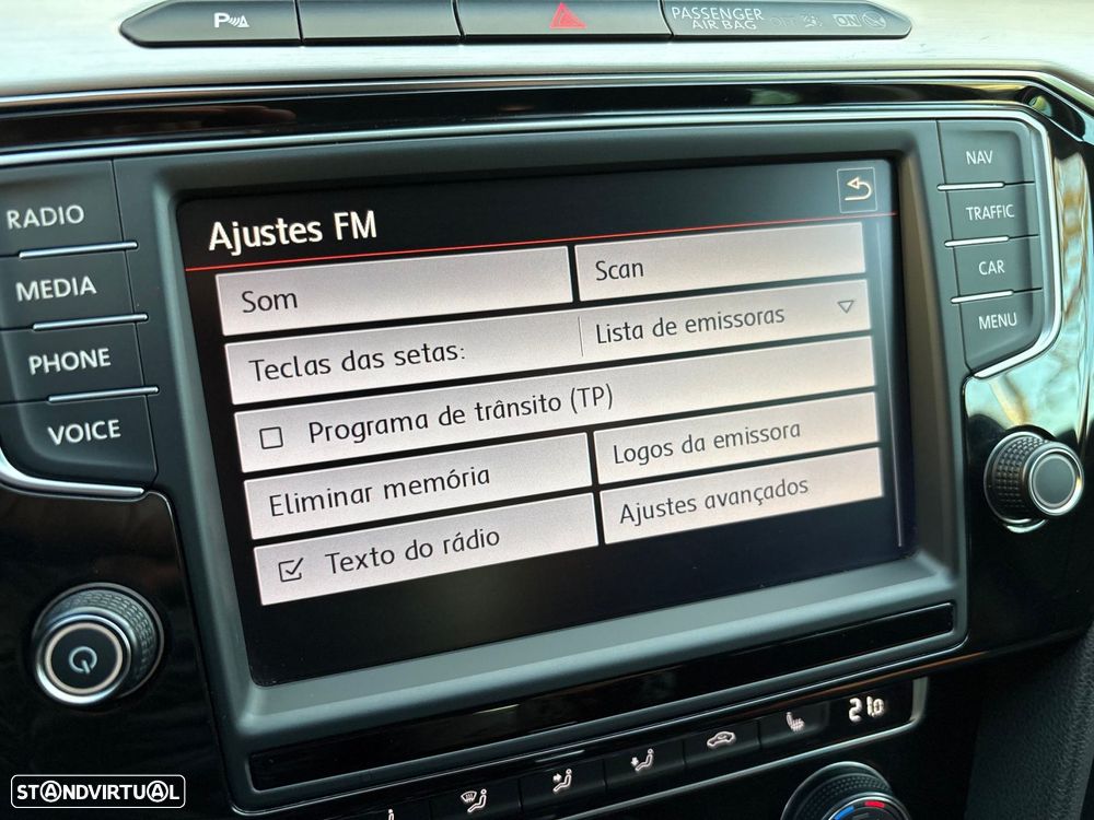 VW Passat Variant 2.0 TDi Highline DSG - 20