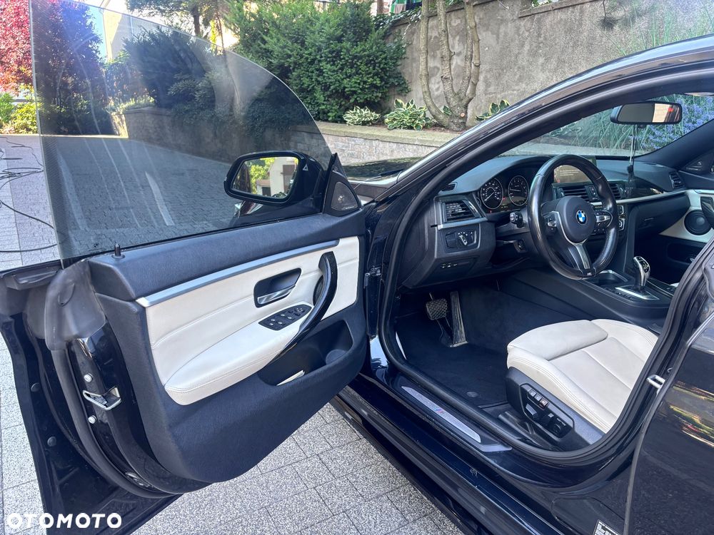 BMW Seria 4 435i xDrive M Sport - 16