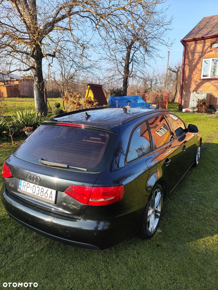 Audi A4 Avant 2.0 TDI DPF S line Sportpaket - 5