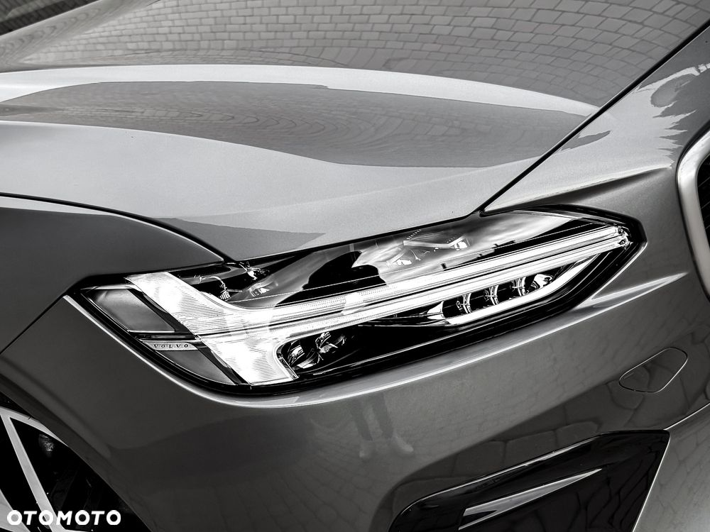 Volvo V90 D5 AWD Geartronic R Design - 12