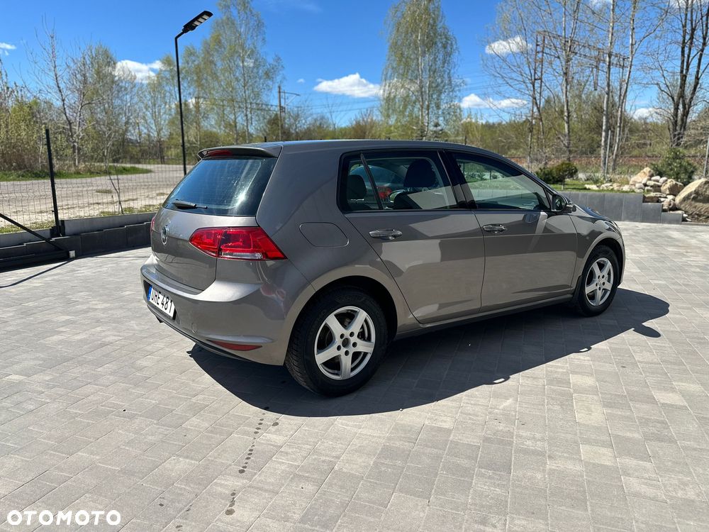 Volkswagen Golf 1.4 TSI (BlueMotion Technology) Highline - 3