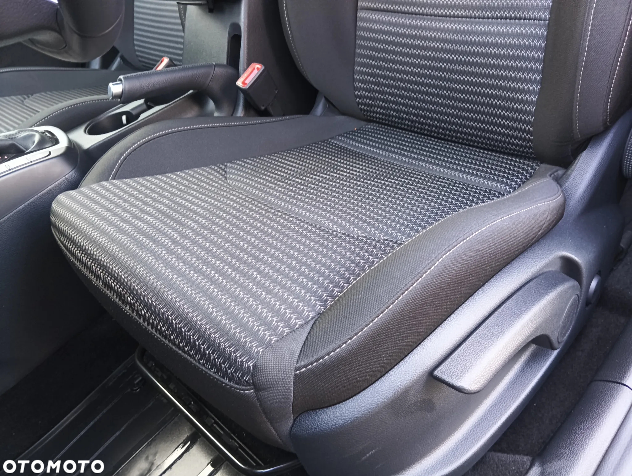 Kia Ceed 1.5 T-GDI M DCT - 15