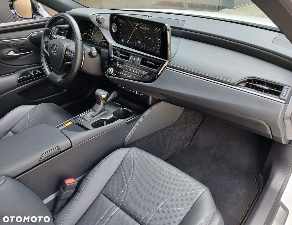 Lexus ES - 29