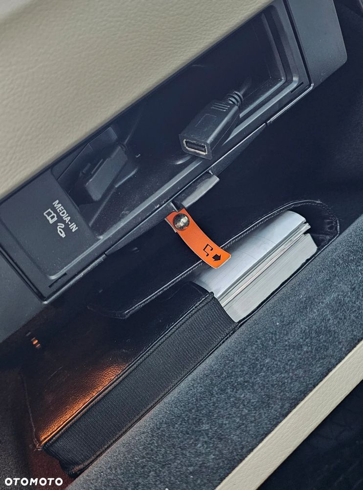 Volkswagen Passat CC 2.0 TDI 4Motion DSG BlueMotion Technolog Exclusive - 20