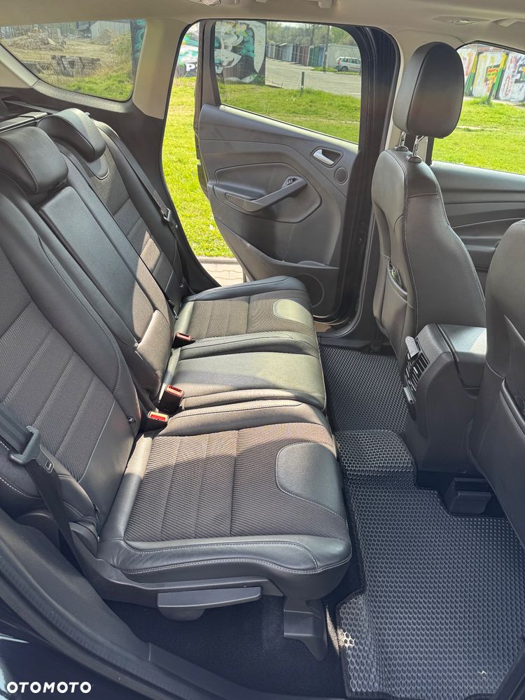 Ford Kuga 2.0 TDCi 4x4 Titanium - 15