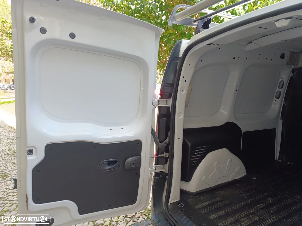 Renault Kangoo Express 1.5 dCi 95 INTENS - 21