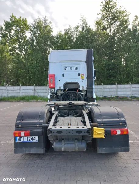 Mercedes-Benz Actros - 3