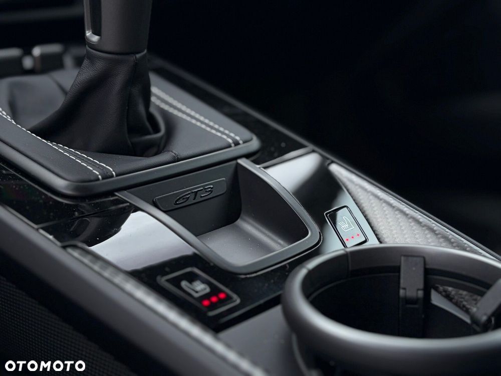 Porsche 911 - 22