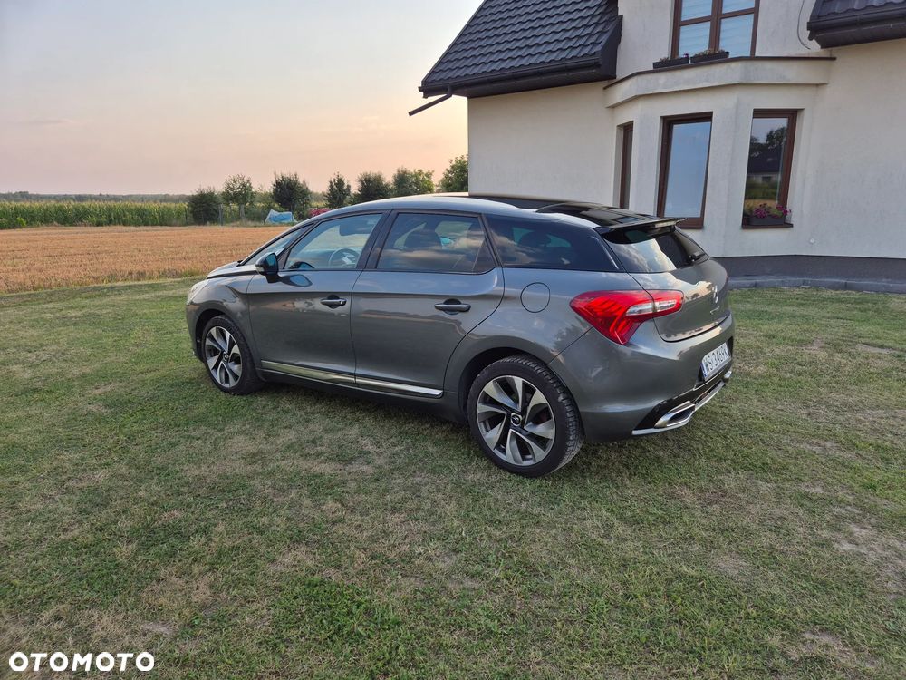 Citroën DS - 4