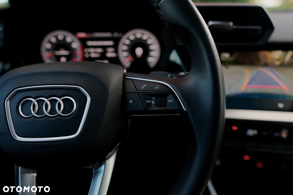 Audi A3 Limousine 40 TFSI quattro S tronic advanced - 39