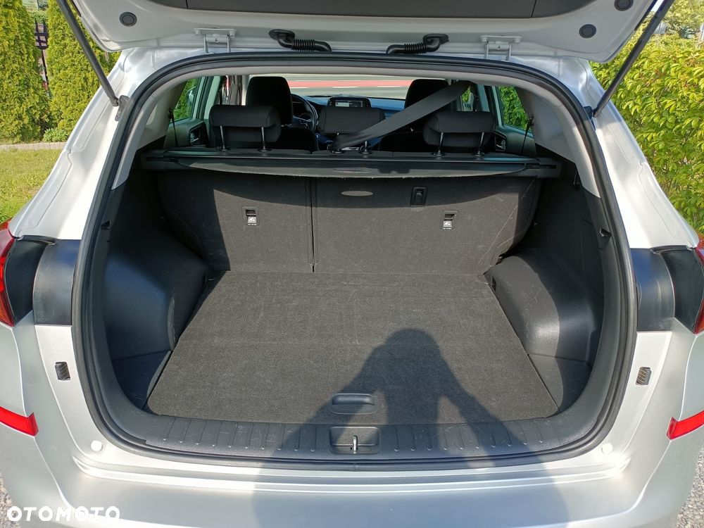 Hyundai Tucson blue 1.6 CRDi 2WD DCT Premium - 37