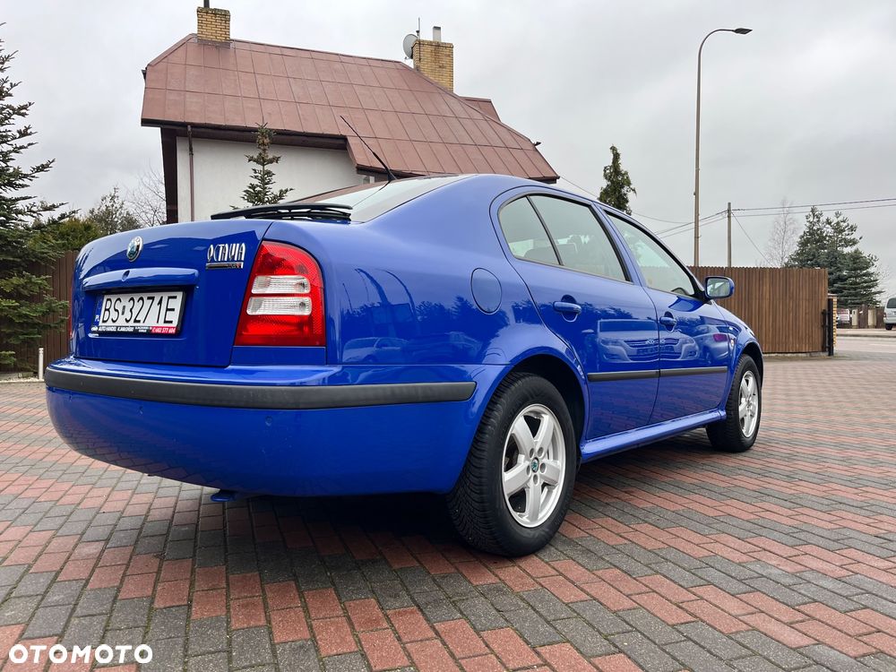 Skoda Octavia 1.6 Automatik Ambiente - 13