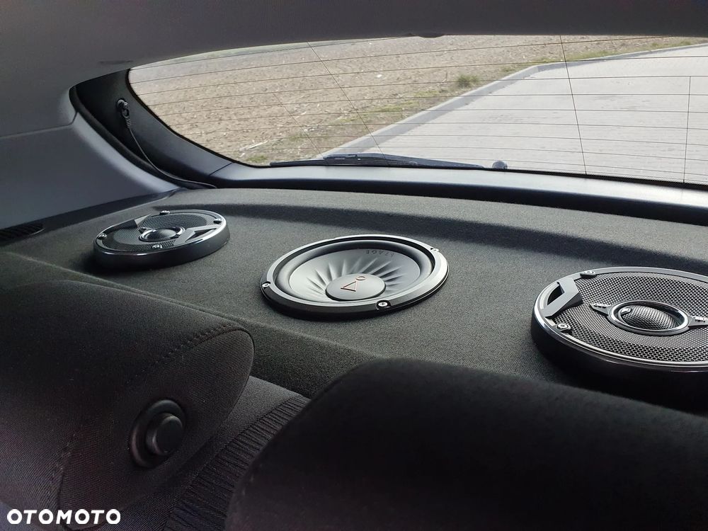 BMW Seria 1 118d - 16