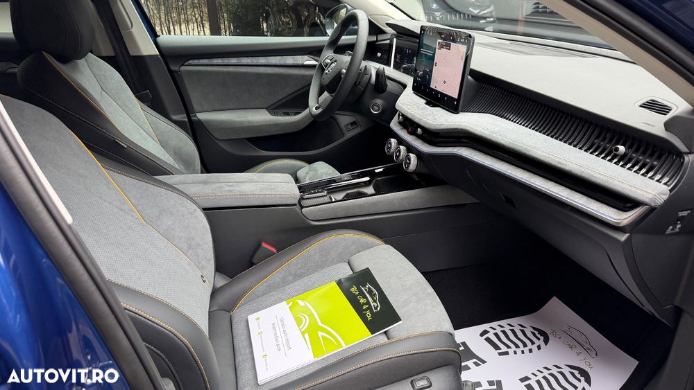 Skoda Superb Combi 2.0 TDI DSG Style - 14