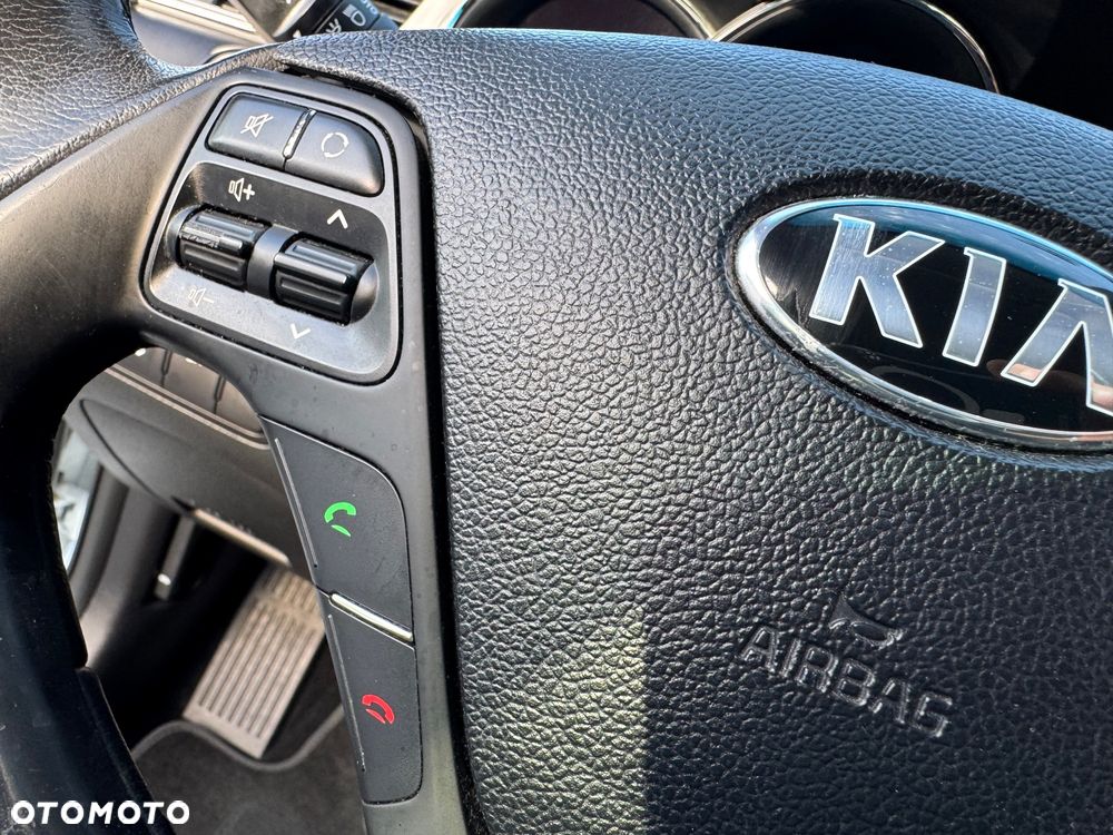 Kia Ceed 1.4 CVVT ISG Dream-Team Edition - 16