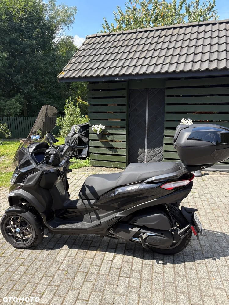 Piaggio MP-3 - 5