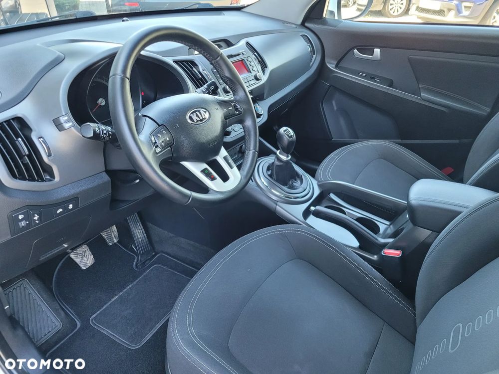 Kia Sportage - 16