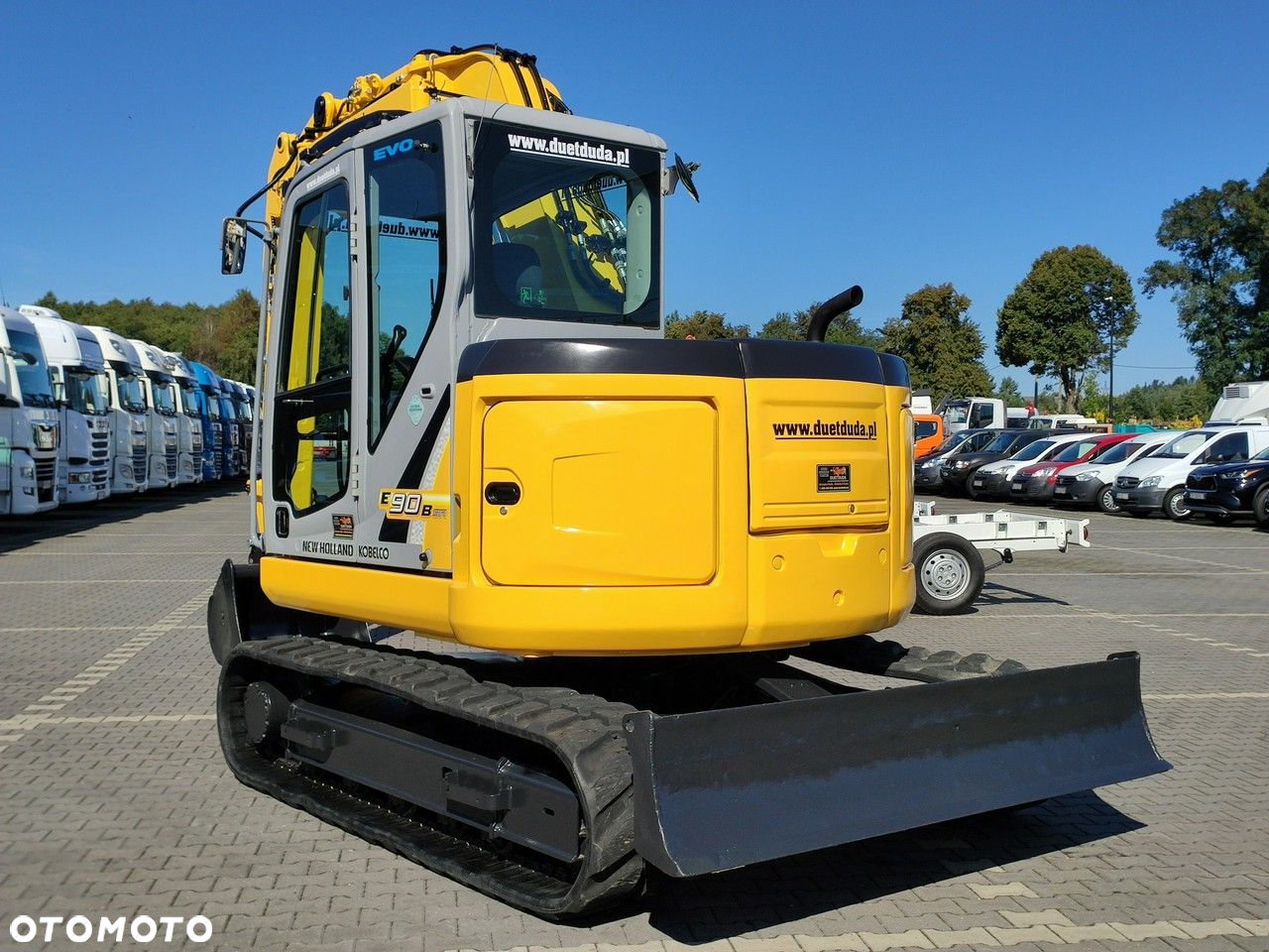 New Holland E90B SR -2 Gąsienicowa 10ton - 7