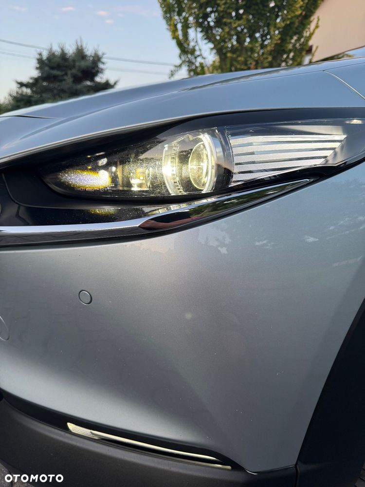 Mazda CX-30 2.0 mHEV Hikari 2WD - 18