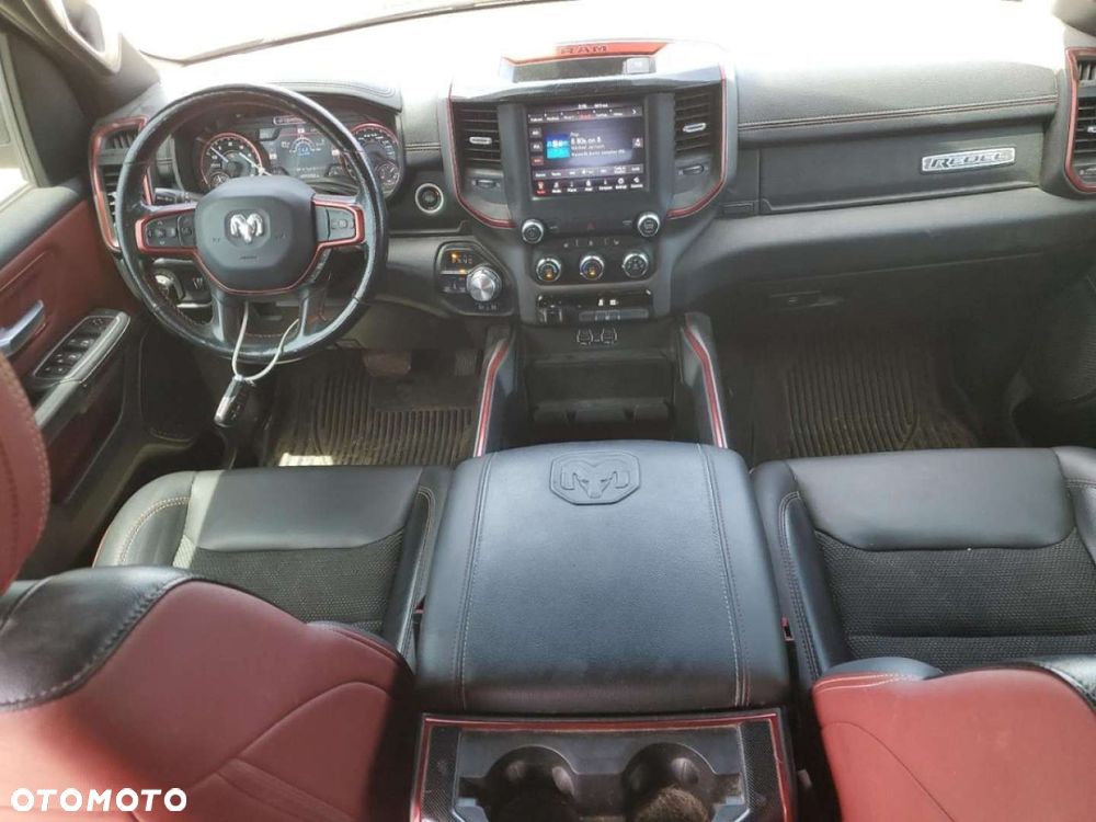 RAM 1500 - 9