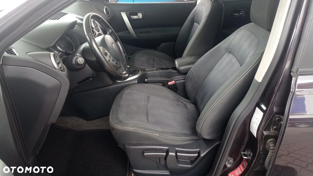 Nissan Qashqai 2.0 dCi Tekna - 31
