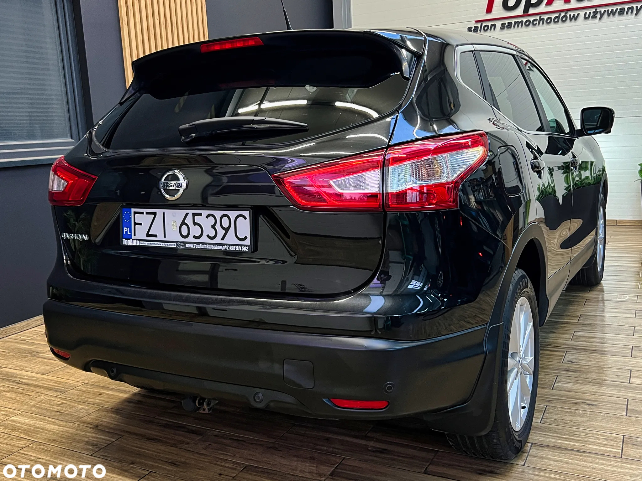Nissan Qashqai 1.6 DCi N-Connecta Xtronic - 9