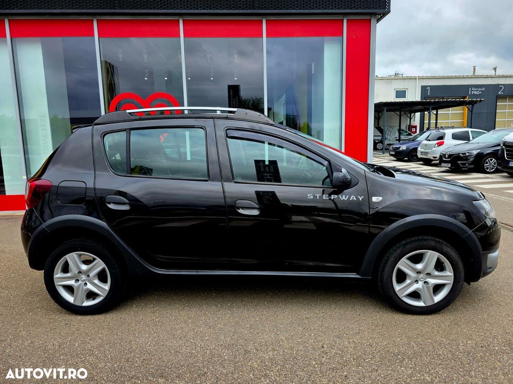 Dacia Sandero 0.9 Stepway - 4