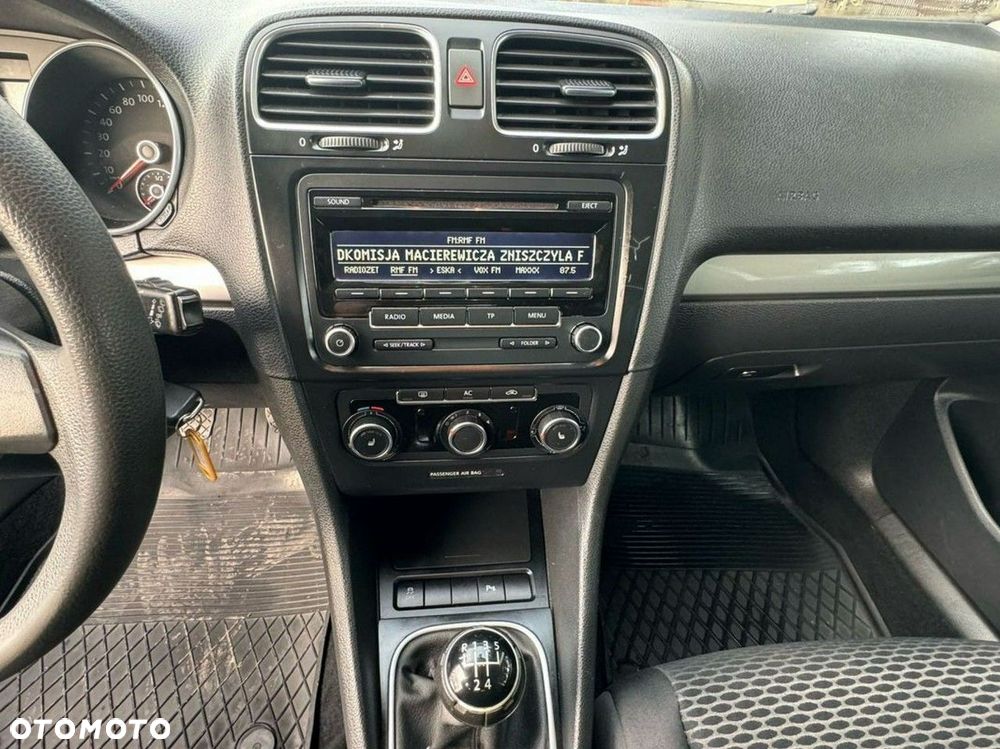 Volkswagen Golf Variant ver-vi-1-6-tdi-comfortline - 18